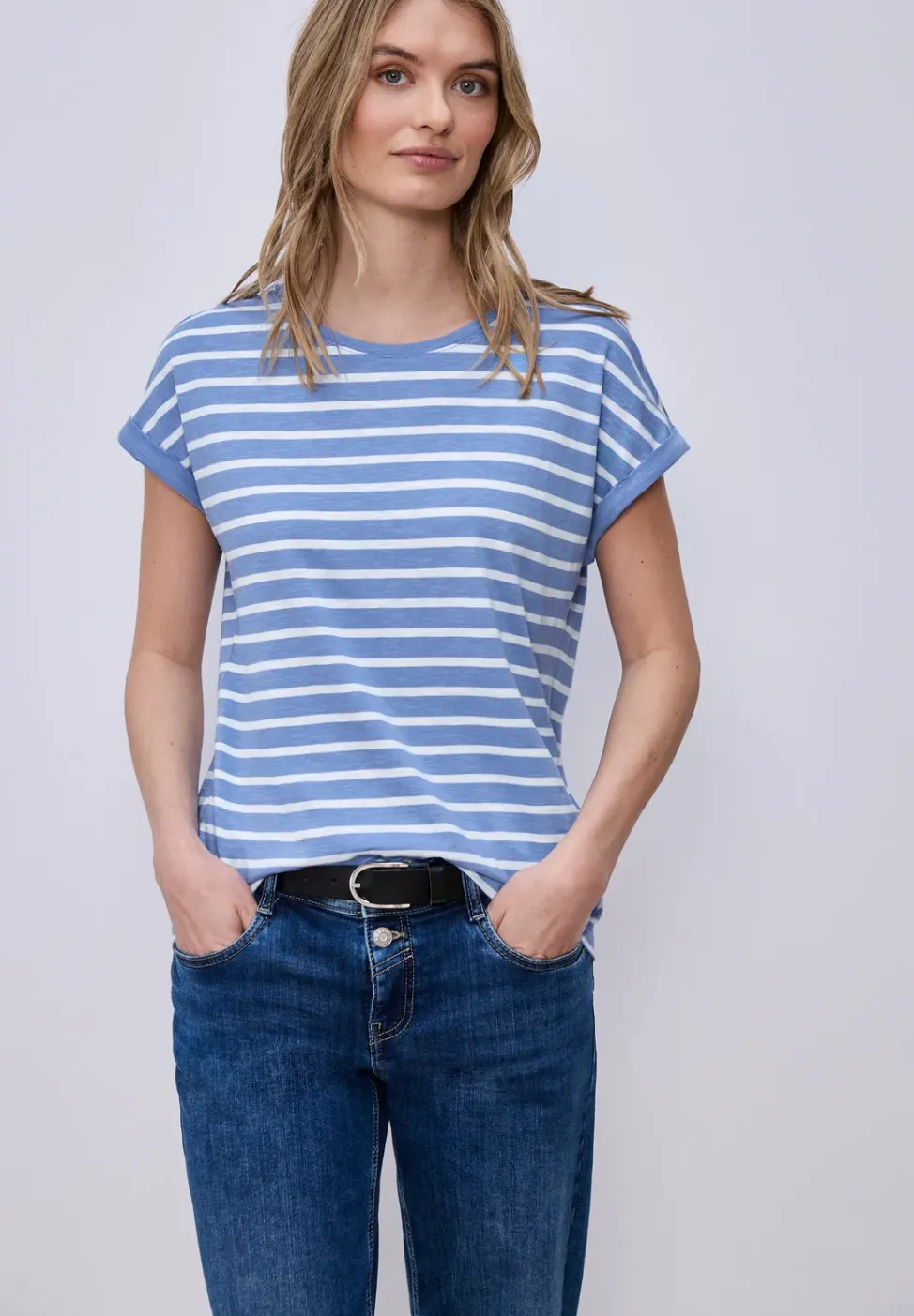 Shirt met hangende schouder en strepen