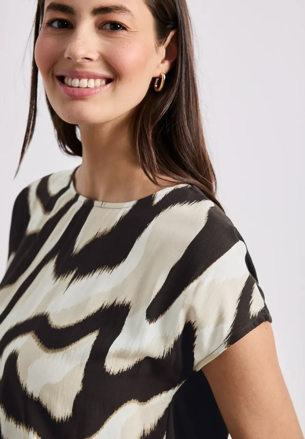 Shirt met hangende schouder en print
