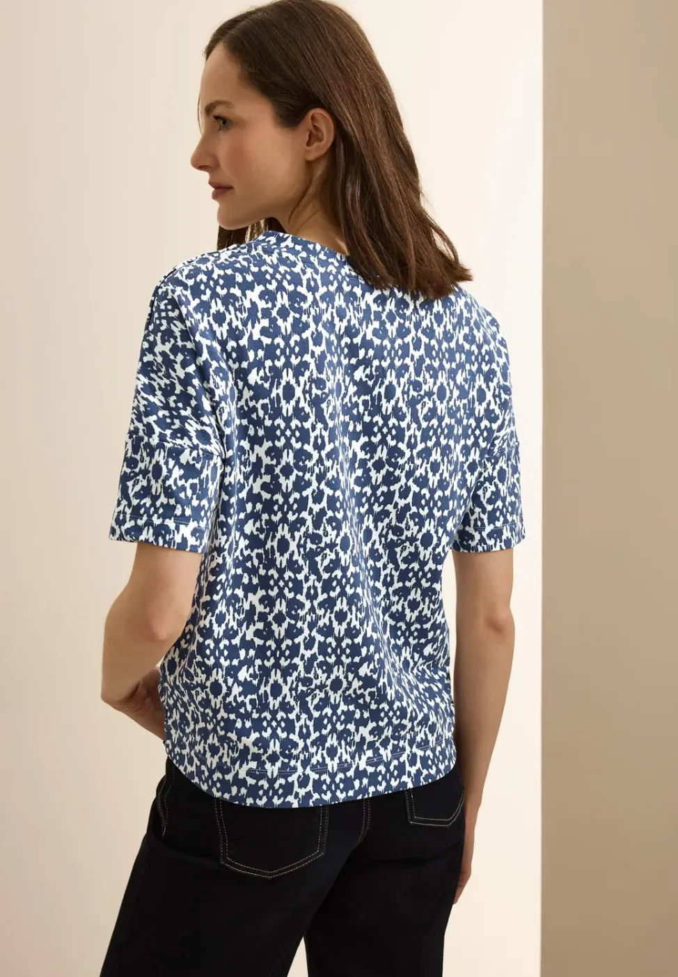 Shirt met knoopdetail