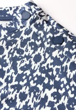 Shirt met knoopdetail