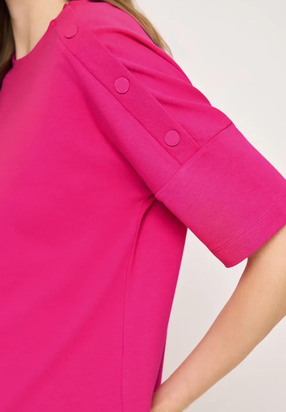 Shirt met knoopdetail
