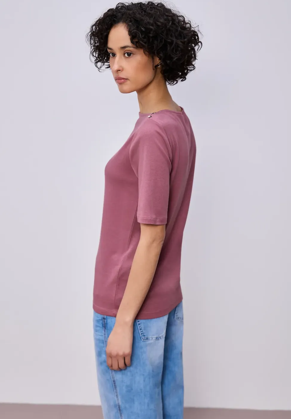 Shirt met knoopdetail