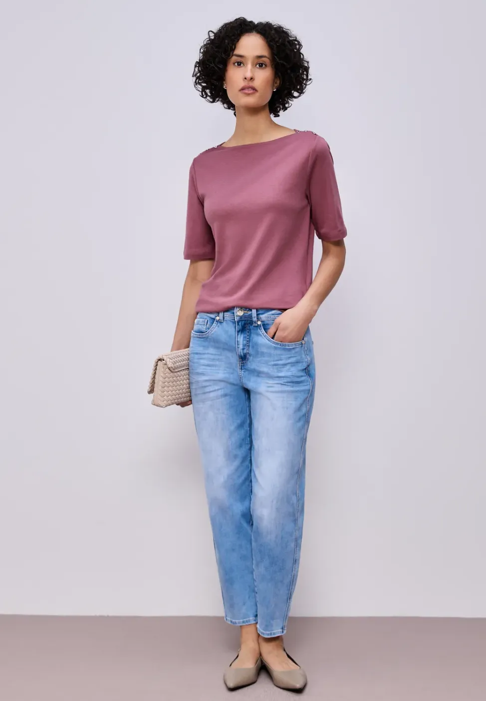 Shirt met knoopdetail