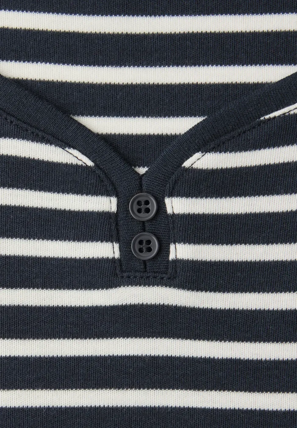 Shirt met knoopdetail