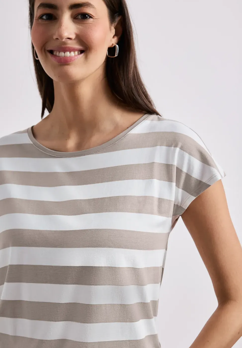 Shirt met korte mouwen, ronde hals en print