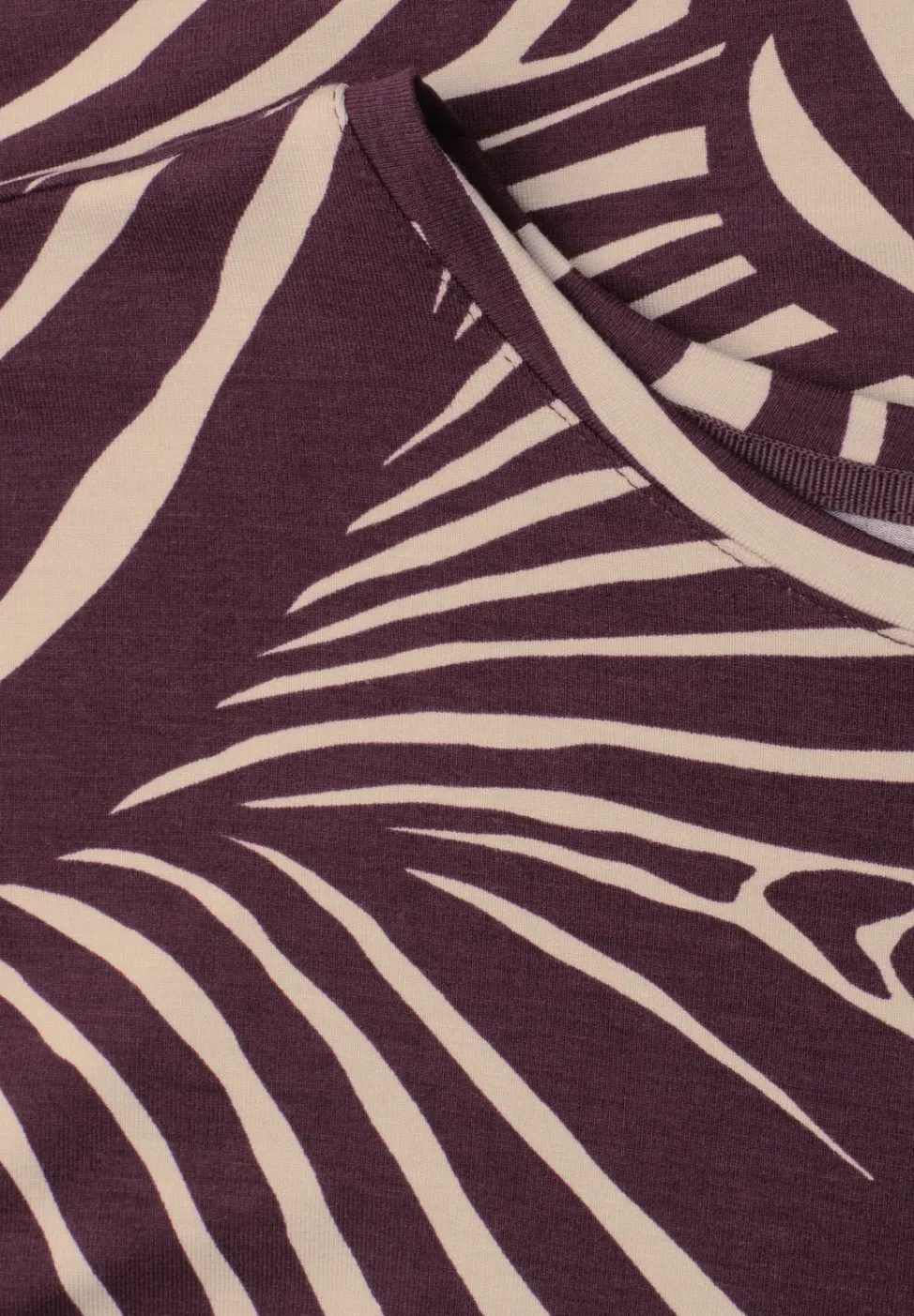 Shirt met korte mouwen, ronde hals en print