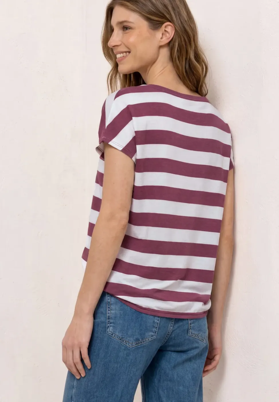 Shirt met korte mouwen, ronde hals en print