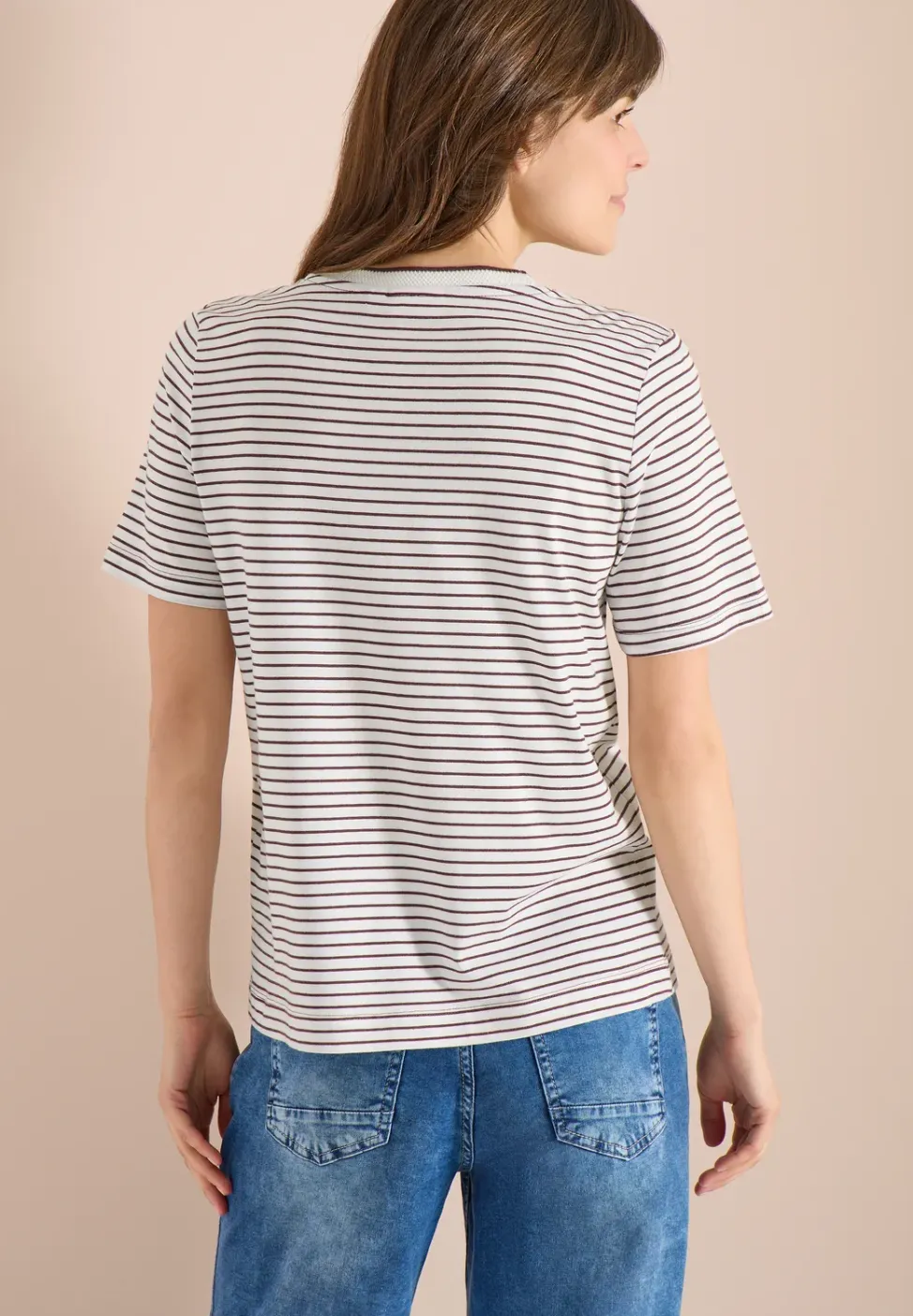 Shirt met korte mouwen, ronde hals en strepen