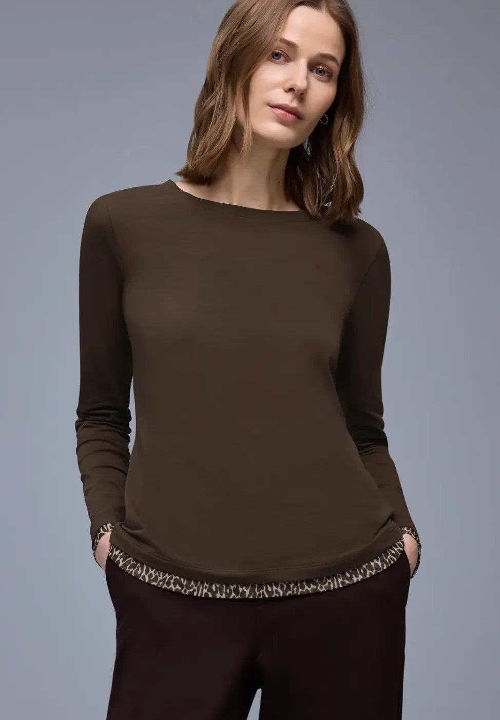 Shirt met leo details