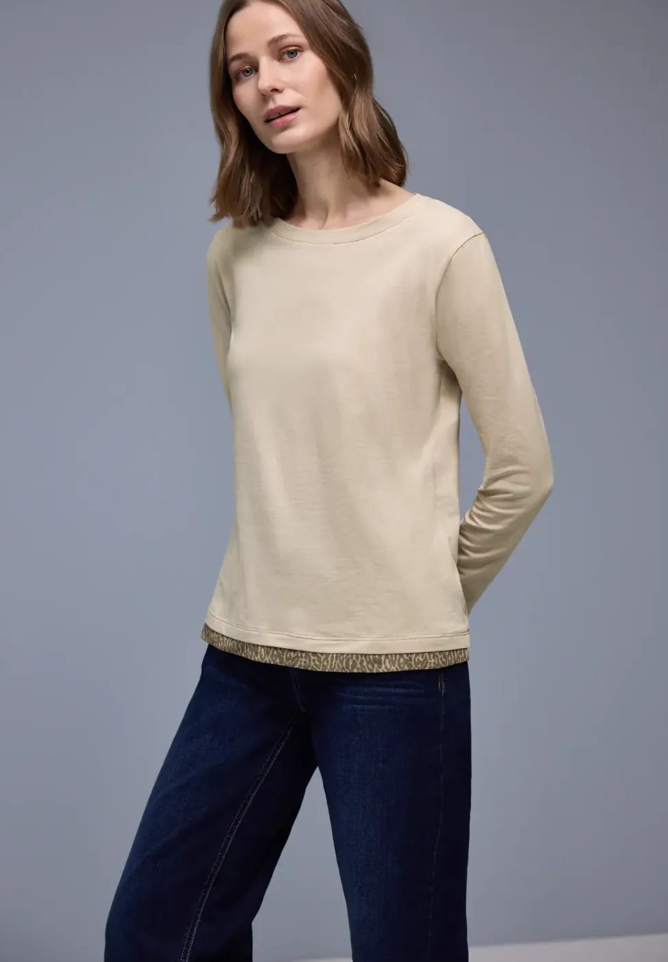 Shirt met leo details