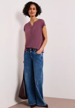 Shirt met losse schouders en gespleten hals