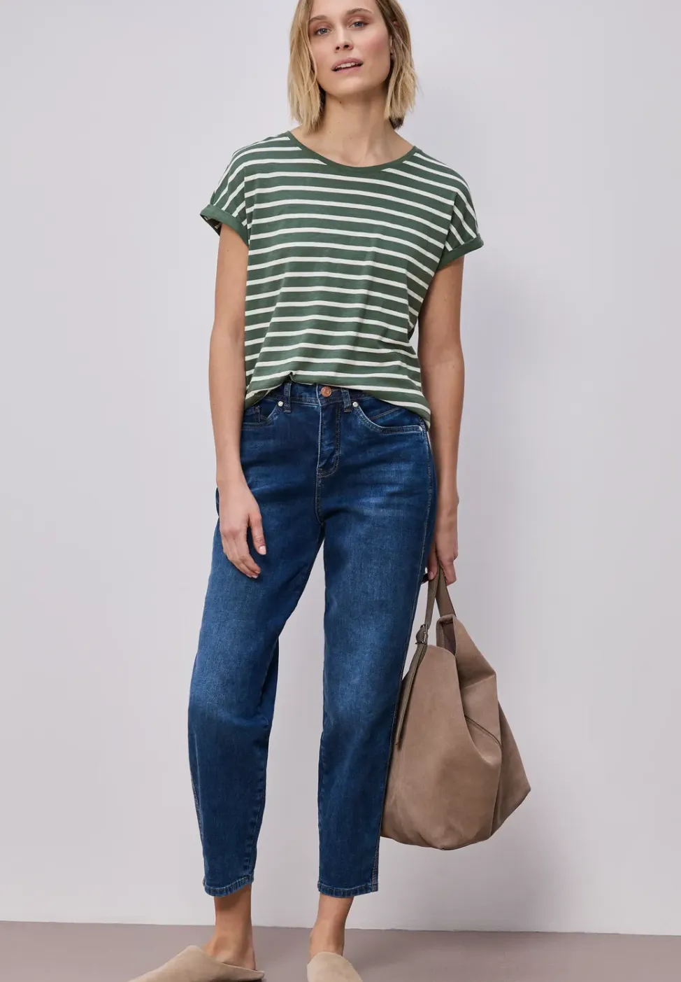 Shirt met losse schouders en strepen