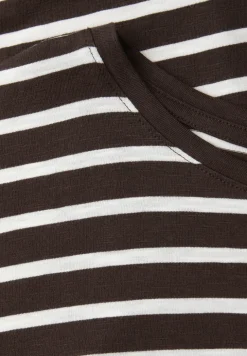 Shirt met losse schouders en strepen