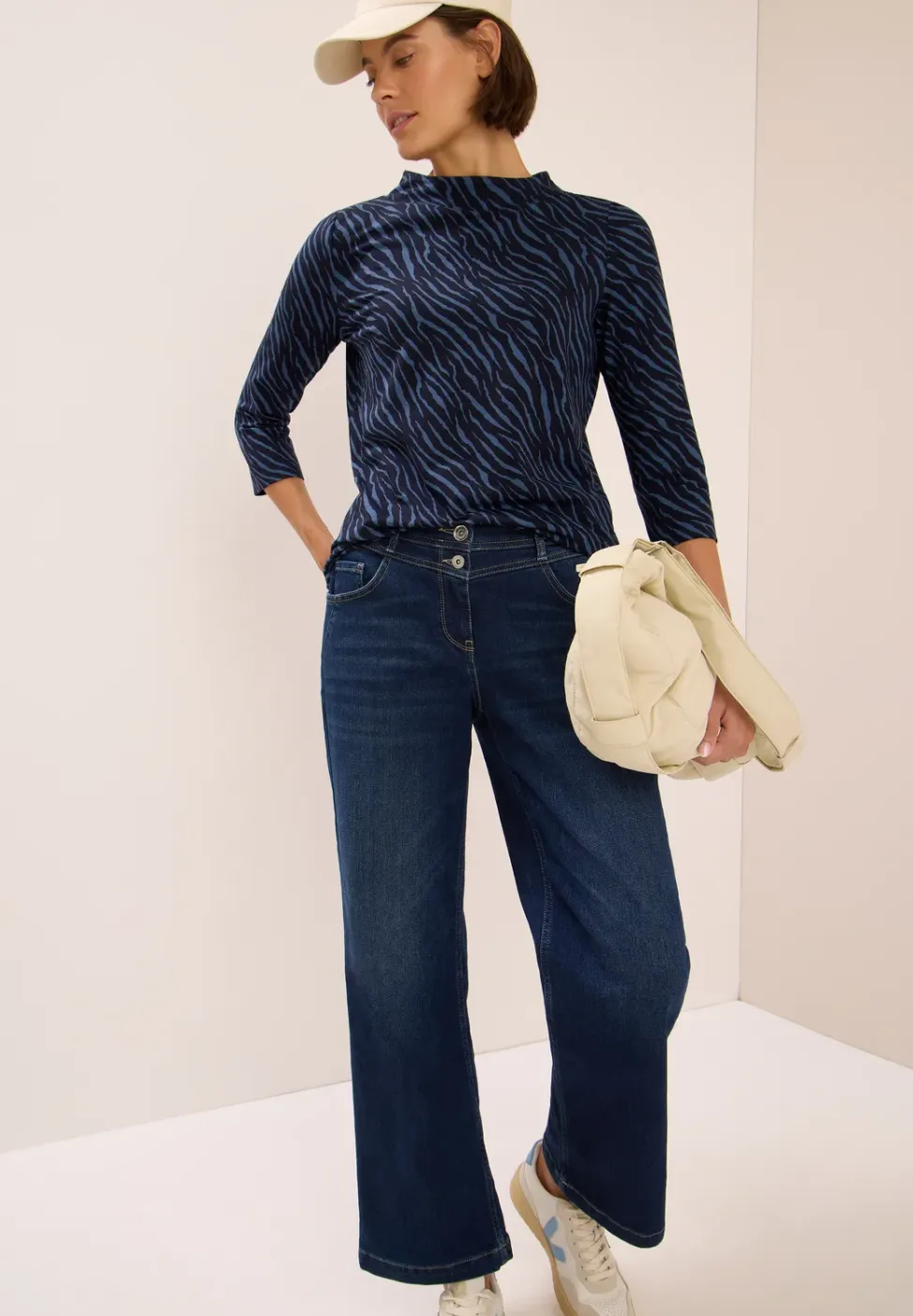 Shirt met minimale print