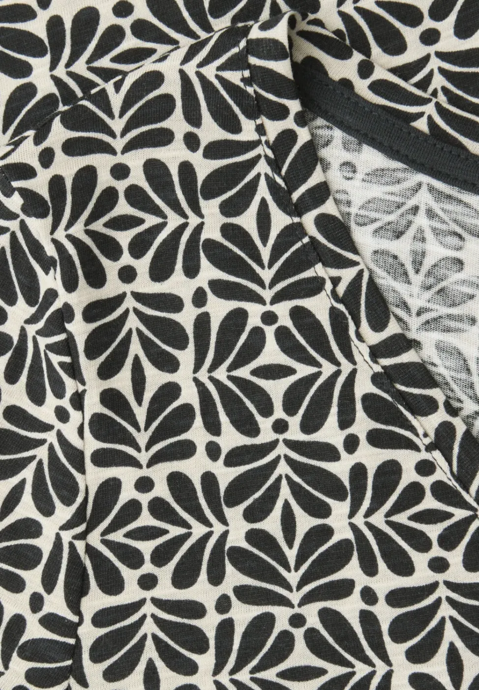Shirt met minimale print