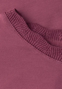 Shirt met ronde hals en decoratieve tape