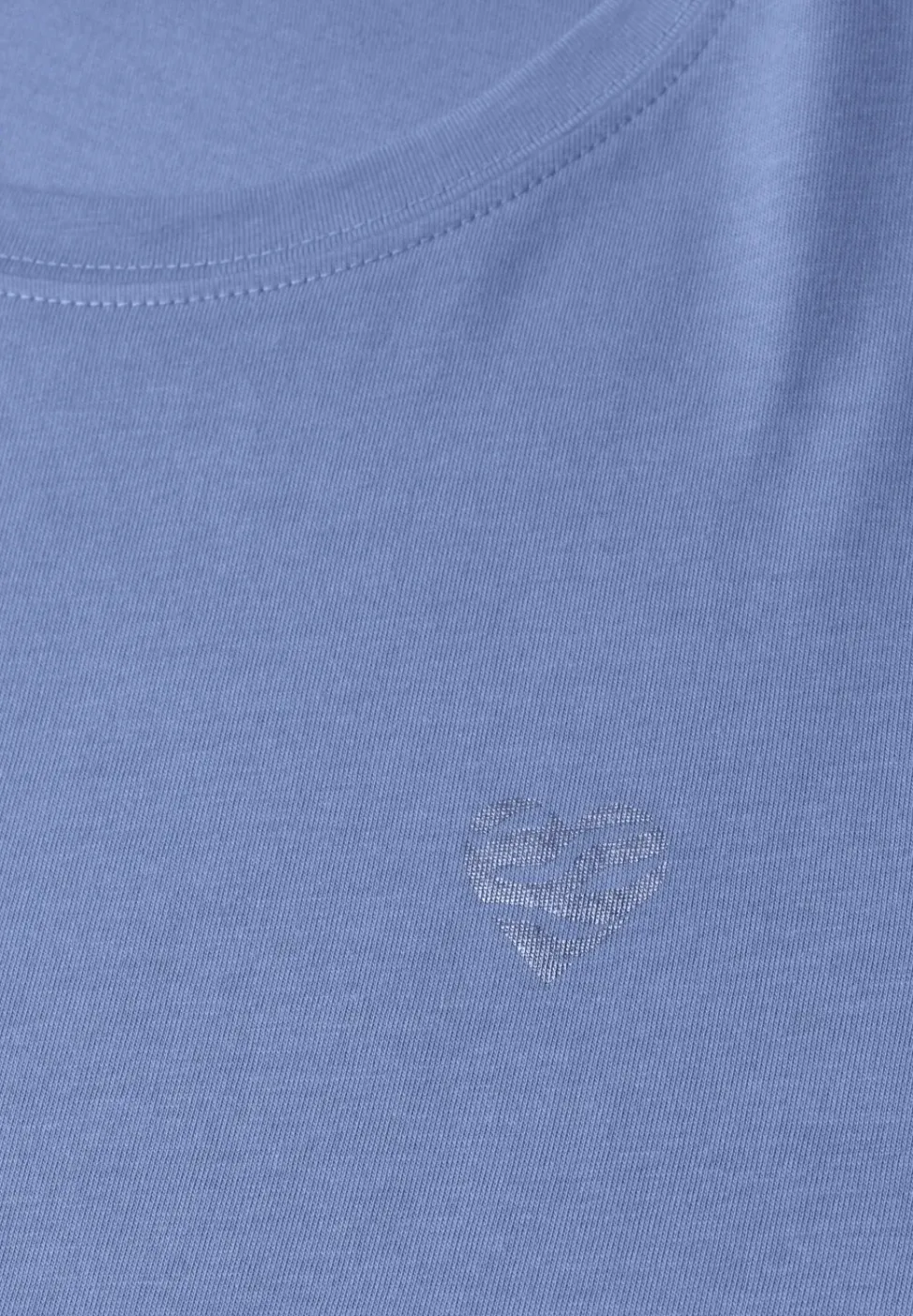 Shirt met ronde hals en hartdetail