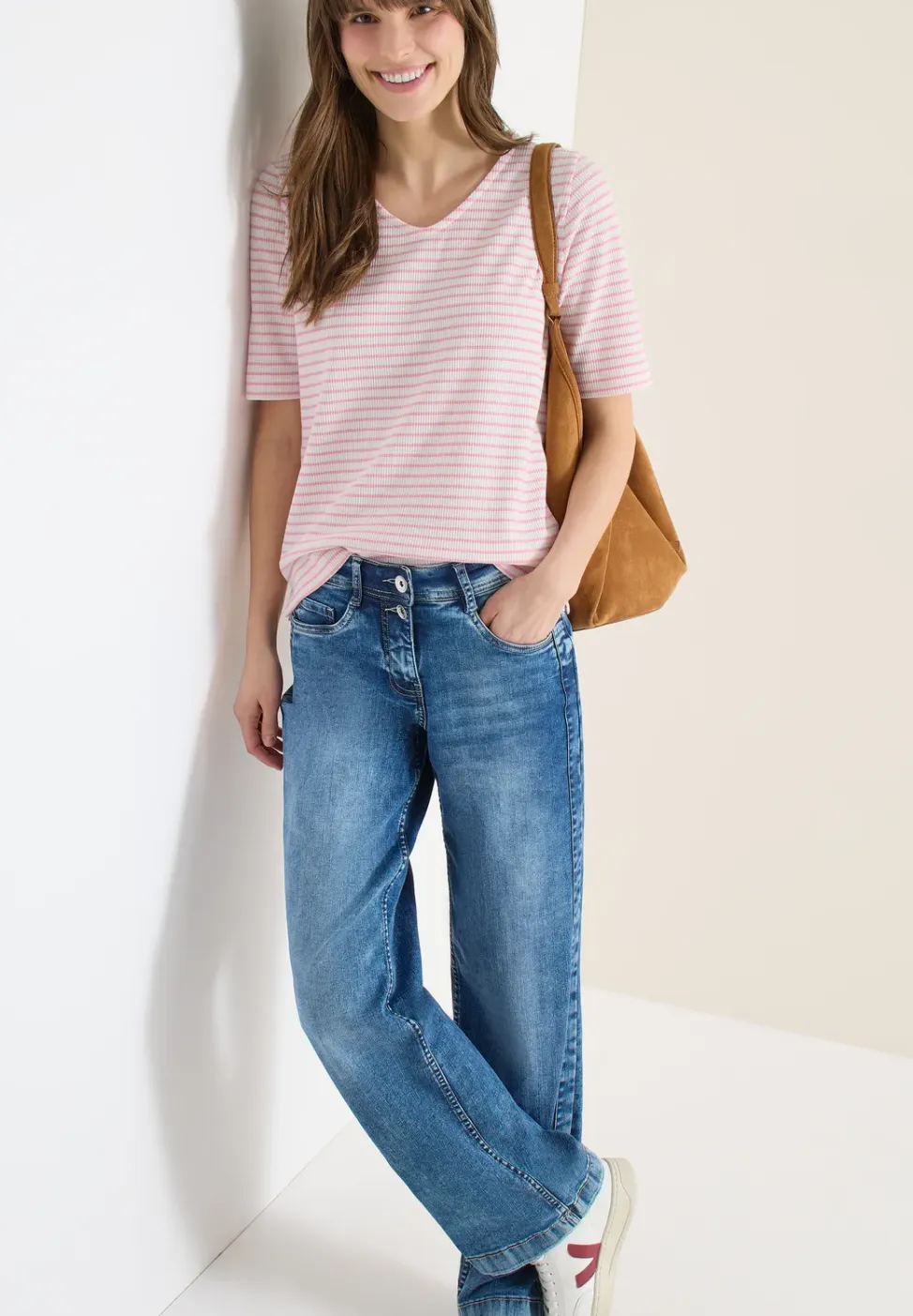 Shirt met ronde V-hals