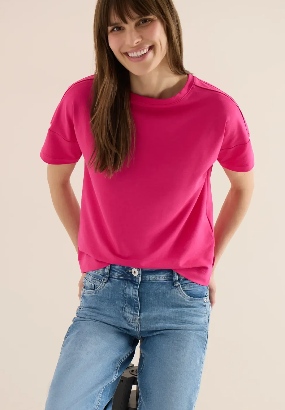 Shirt met schouderdetail