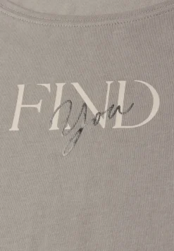 Shirt met tekst artwork