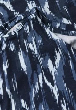 Shirt met uitgesneden details