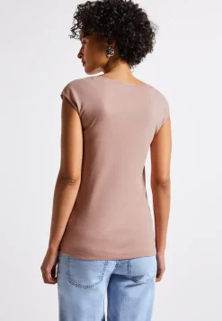 Shirt met uitsnijding
