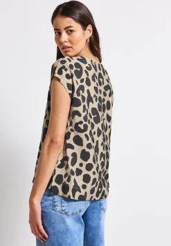 Shirt met V-hals en leoprint