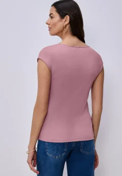 Shirt zonder mouwen met diamanten halslijn