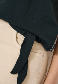 Shirt in burn-out look met tekst