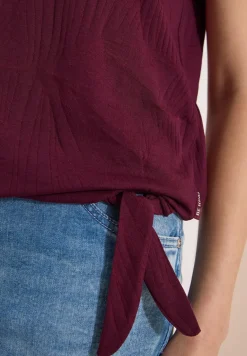 Shirt in burn-out look met tekst