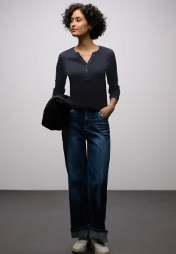 Shirt in effen kleur