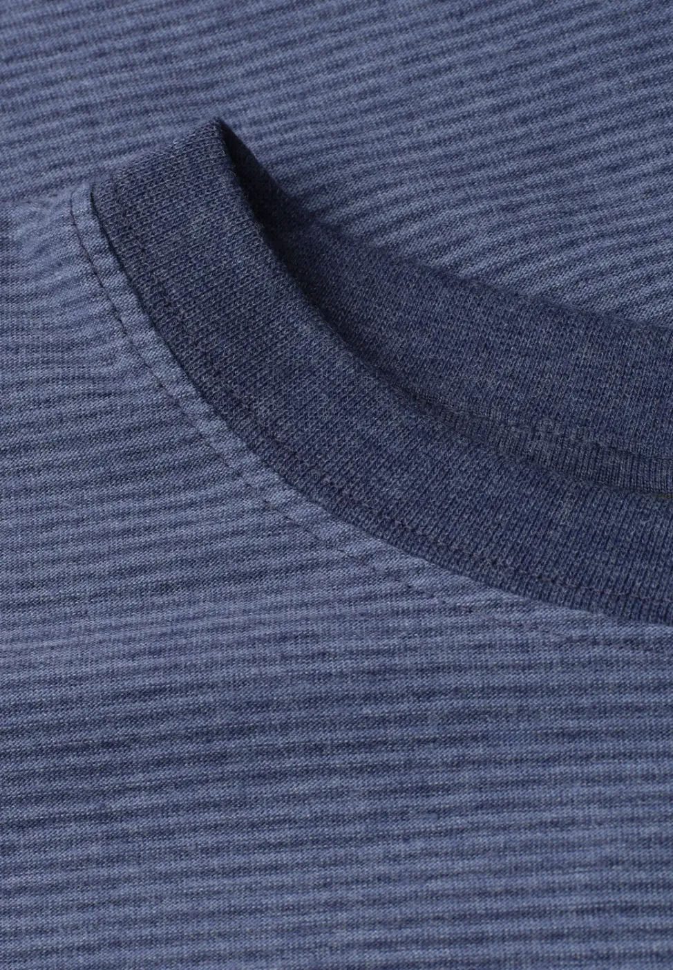 Shirt in garengestreepte look