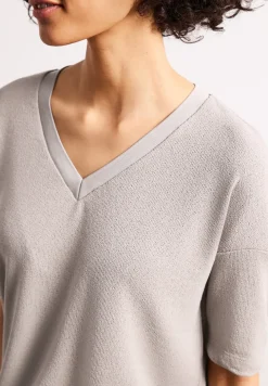Shirt in gebreide look met V-hals