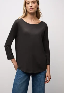 Shirt in lange stijl