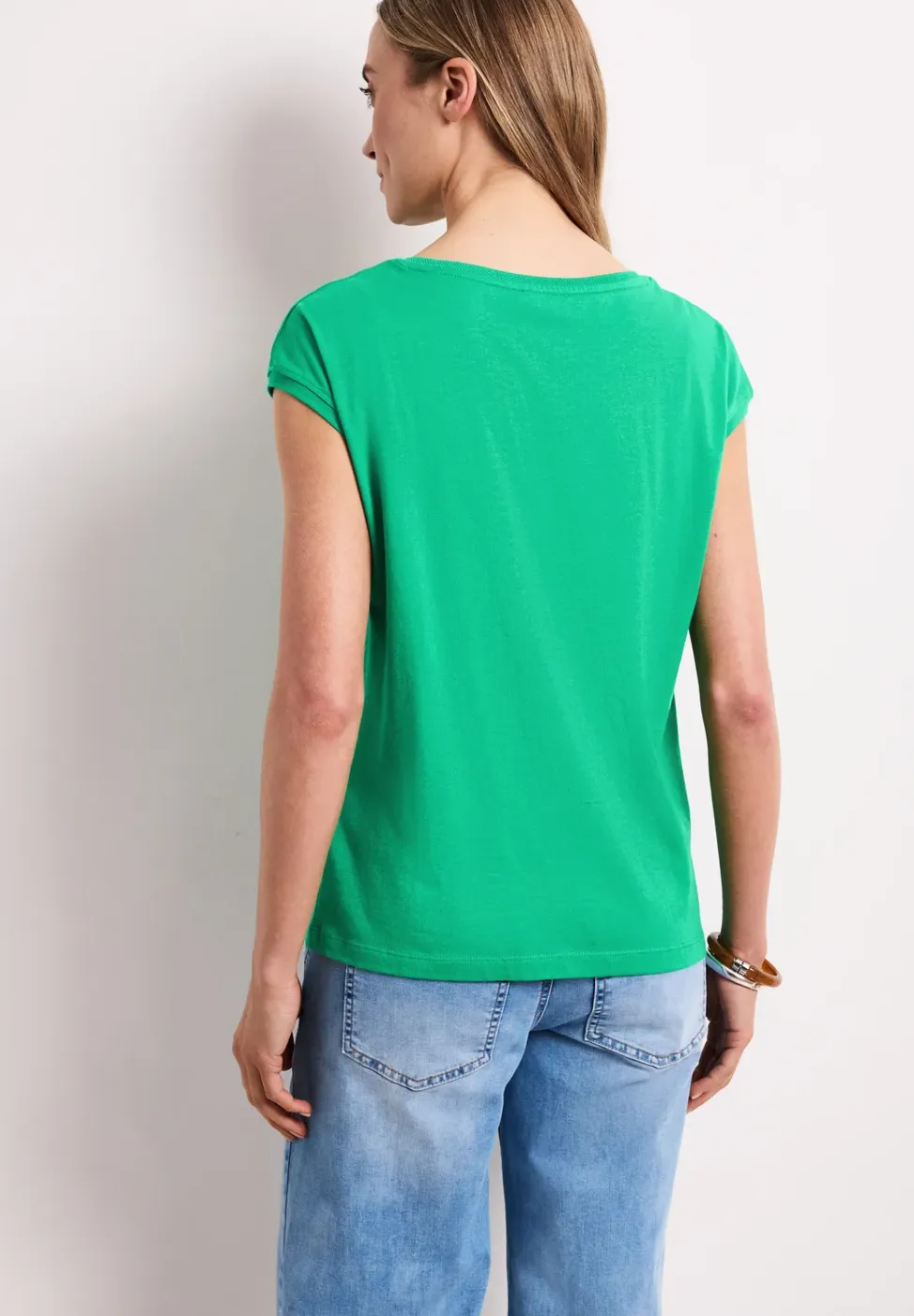 Shirt met boothals en decoratief detail