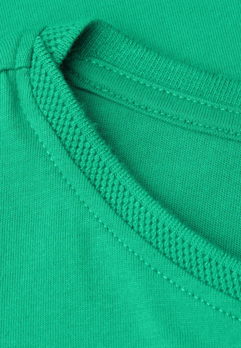 Shirt met boothals en decoratief detail