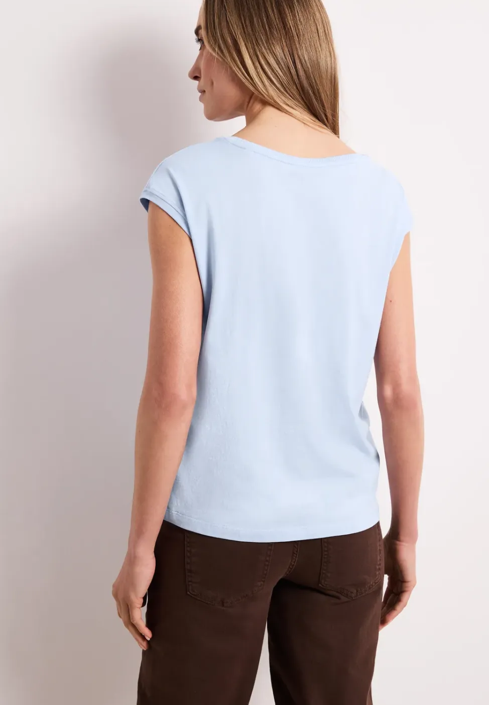 Shirt met boothals en decoratief detail