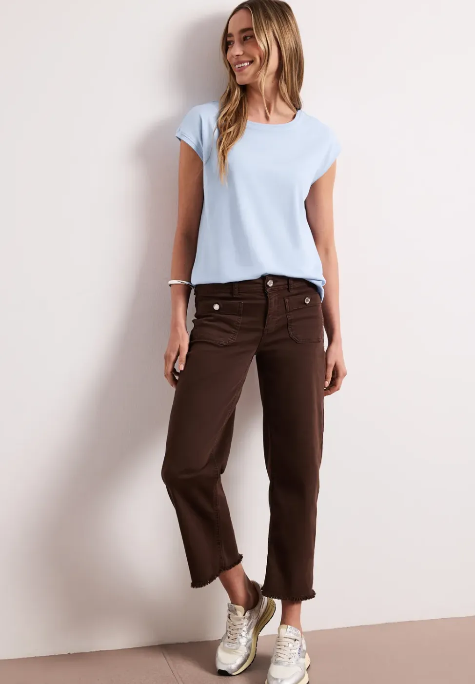 Shirt met boothals en decoratief detail
