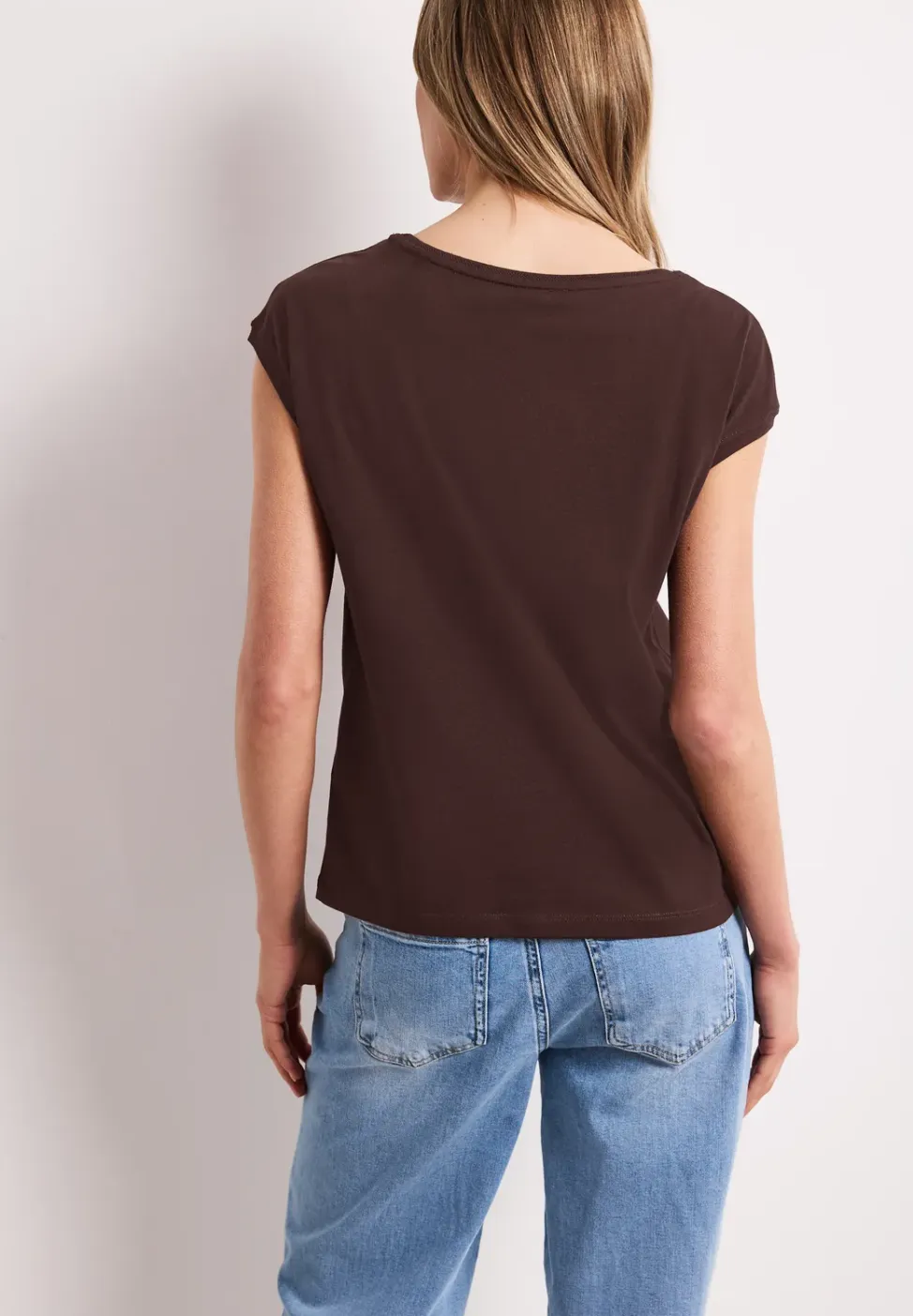 Shirt met boothals en decoratief detail