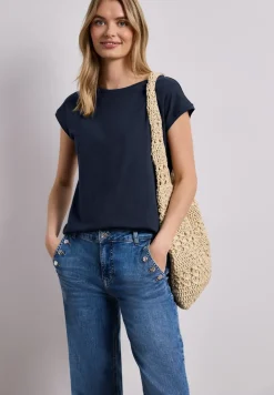 Shirt met boothals en decoratief detail