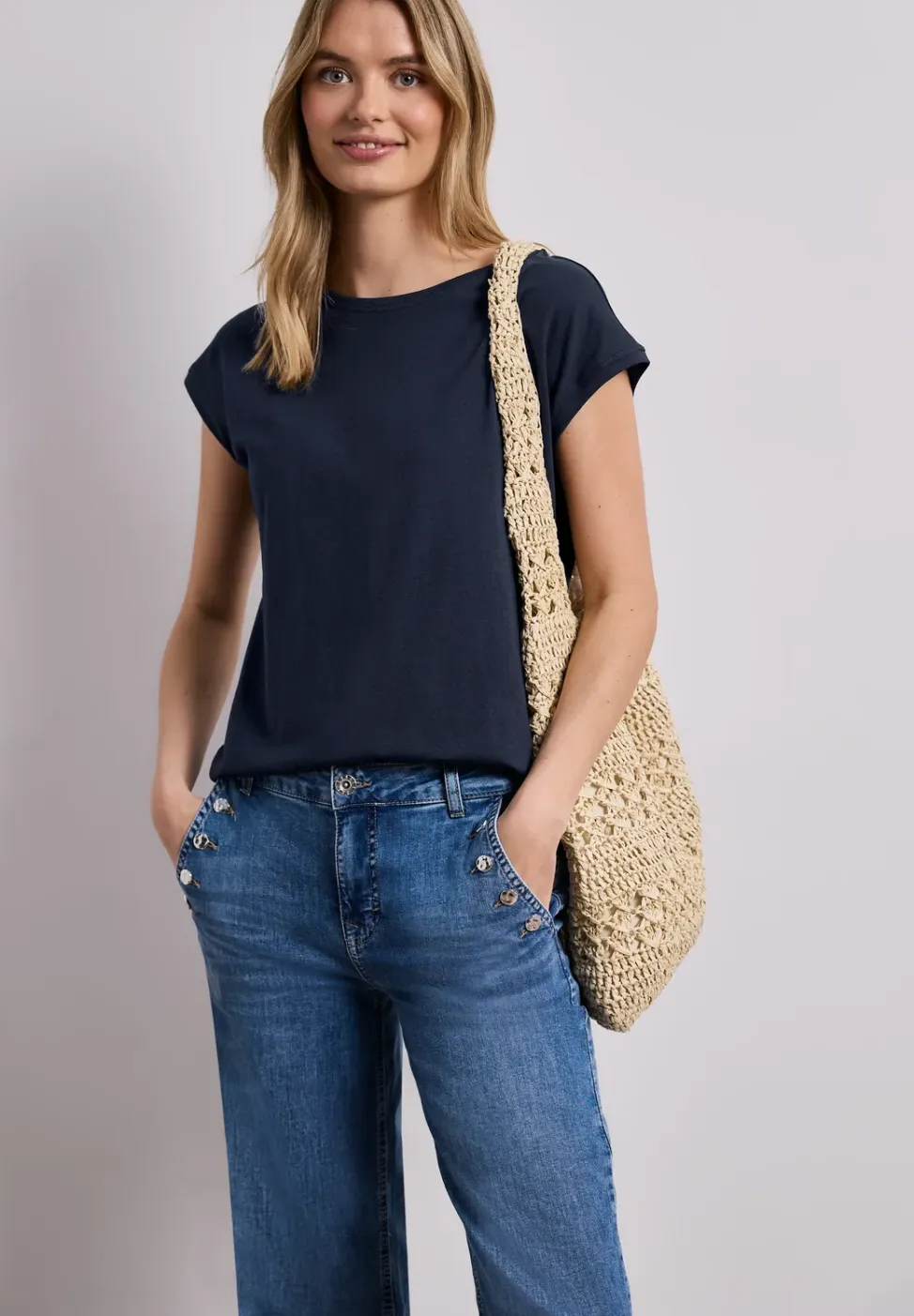 Shirt met boothals en decoratief detail