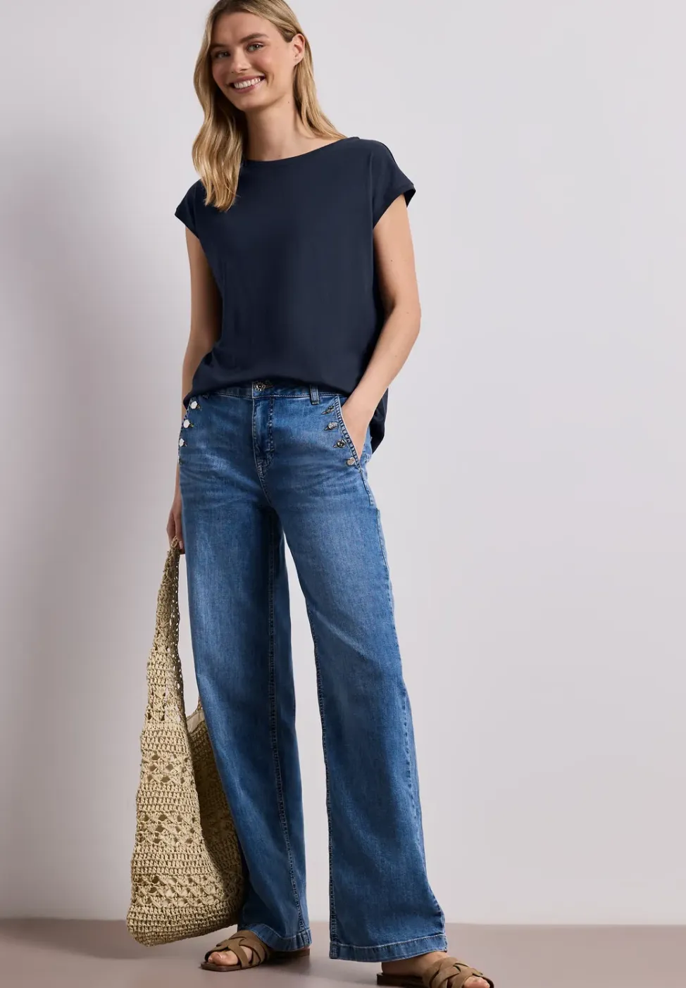 Shirt met boothals en decoratief detail