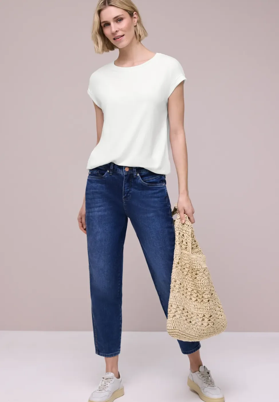 Shirt met boothals en decoratieve tape