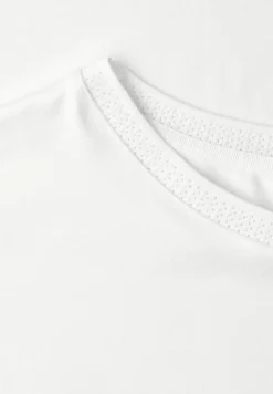 Shirt met boothals en decoratieve tape