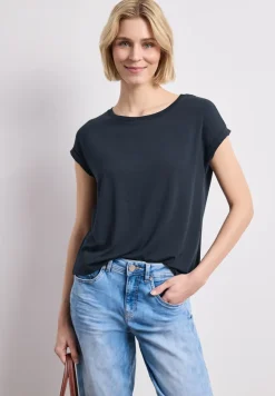 Shirt met boothals en decoratieve tape