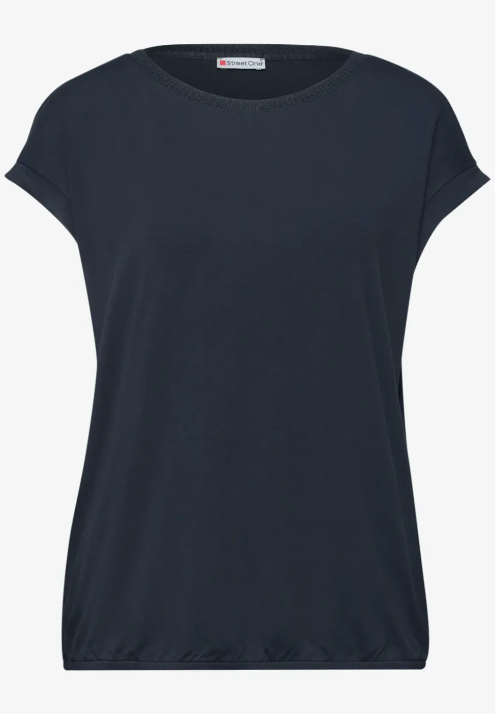 Shirt met boothals en decoratieve tape