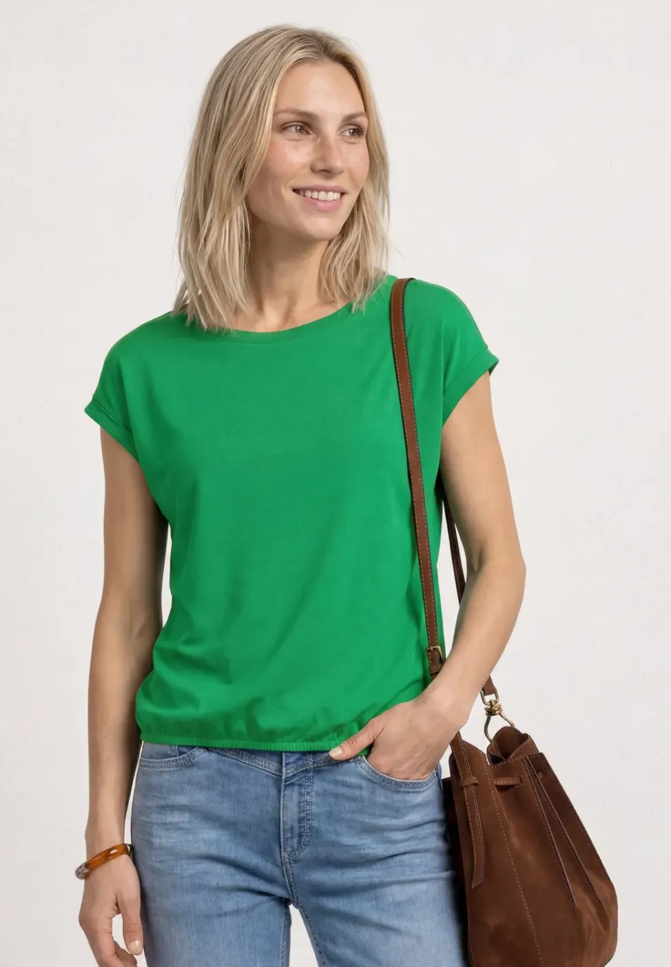 Shirt met boothals en decoratieve tape