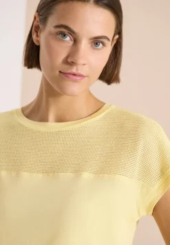 Shirt met boothals en mesh inzet