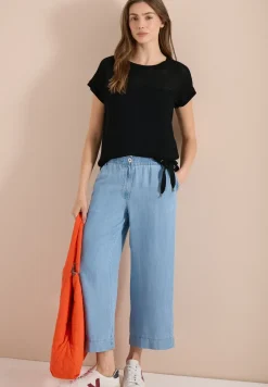Shirt met boothals en mesh inzet