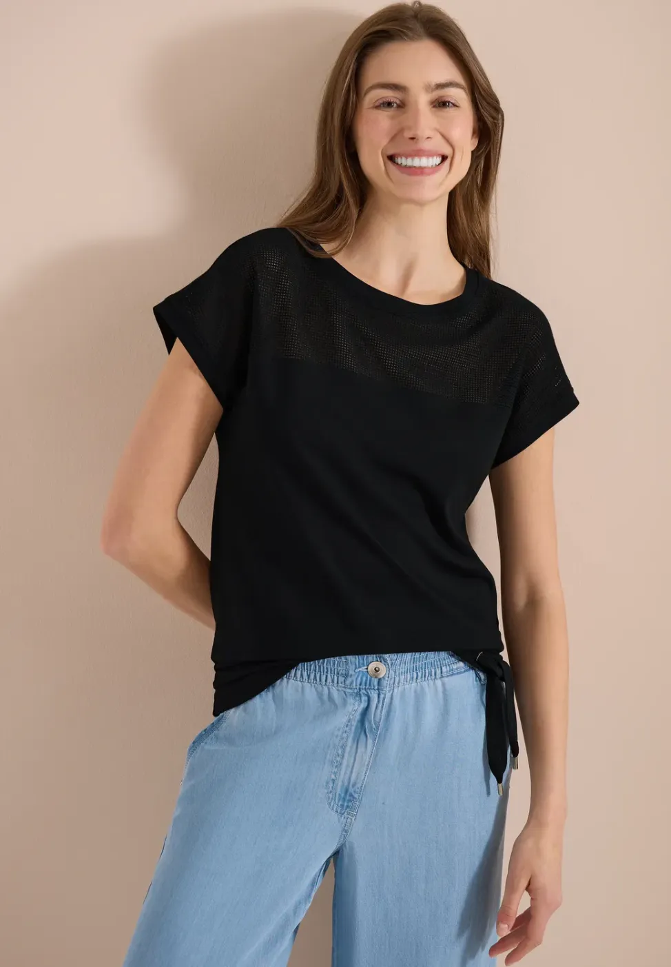 Shirt met boothals en mesh inzet